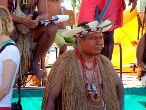 Cacique Aru&atilde; da Aldeia Patax&oacute; de Coroa Vermelha