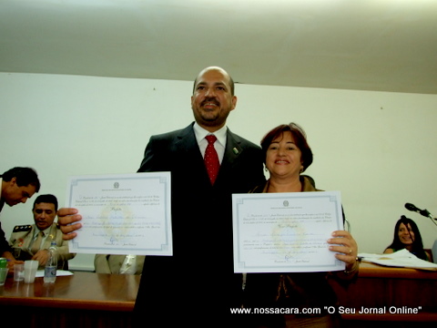 Rob&eacute;rio Oliveira e Maria Menezes ambos v&atilde;o governar Eun&aacute;polis durante os pr&oacute;ximos quatro anos