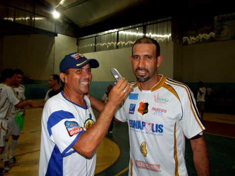 Um dos grandes jogadores do time Eun&aacute;polis, Tico