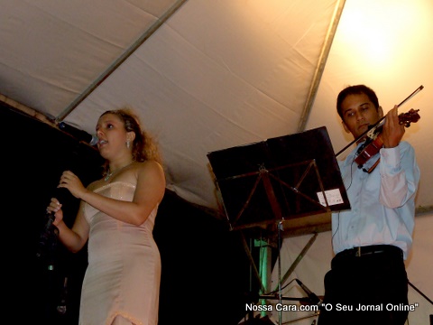 Maria Odília Quadros e o Maestro Leandro