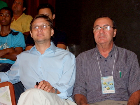 Paulo Andrade (Sebrae)  e Idalicio Viana Secretario de Agricultura de Itabela 
