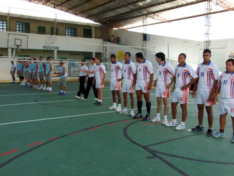 Basque masculino Eun&aacute;polis x Santa Cruz Cabr&aacute;lia