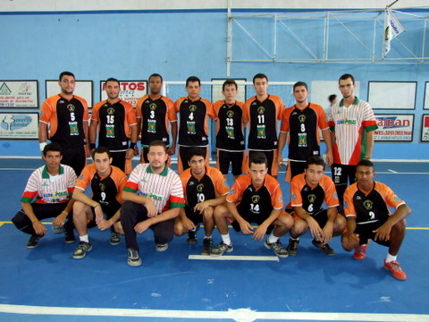 Time de handebol masculino de Eun&aacute;polis