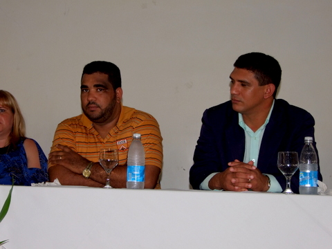 Jota Batista e Junior Bahia (de palet&oacute; preto)