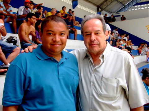 Joilson Caldeira, com o representante da CBFS