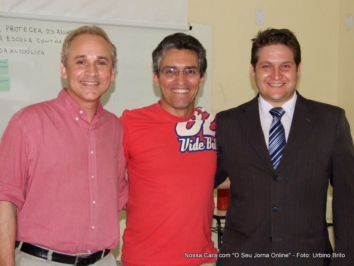 Da esq/direita Gelton Freitas (vice presidente) Mauro Borges (presidente) Felipe Vian (secret&aacute;rio).
