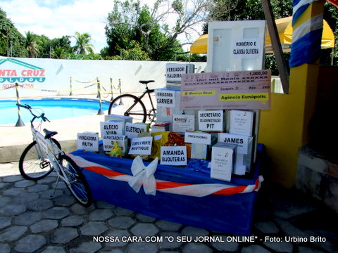 Muitos brindes foram sorteados durante a festa logo abaixo da mat&eacute;ria te a rela&ccedil;&atilde;o dos sorteados