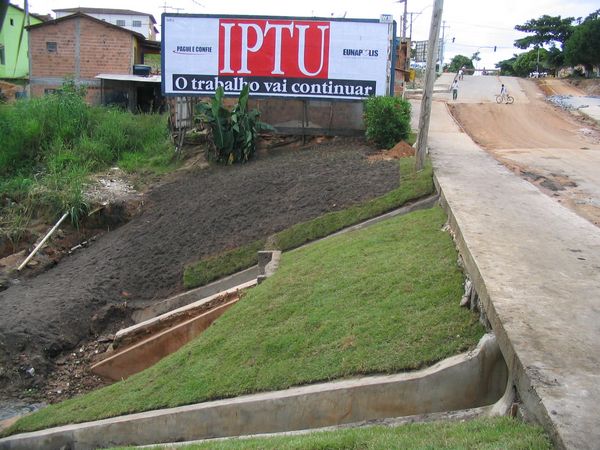 Av. Norte Sul no bairro Centauro com um novo visual atrav&eacute;s do paisagismo