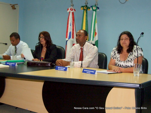 Da esq/direita Paulo Brasil, Carm&eacute;m L&uacute;cia (presidente) Ubaldo Suzart e Ruthe Contadora