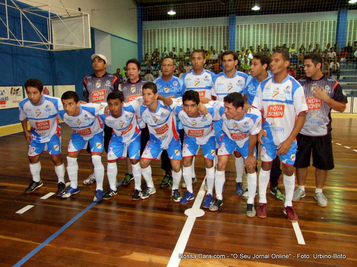 Selecionado de Teixeira de Freitas que perdeu para Eun&aacute;polis de 5 x 3