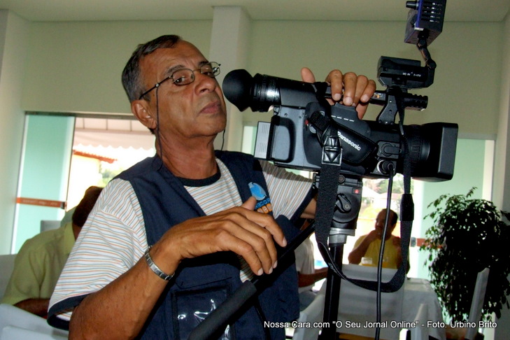 O grande amigo Eduardo Querida agora como cinegrafista da Record News em Porto Seguro