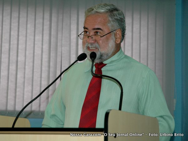 O vereador Lucas Leite como sempre faz seu discurso oposicionista criticando o governo municipal 