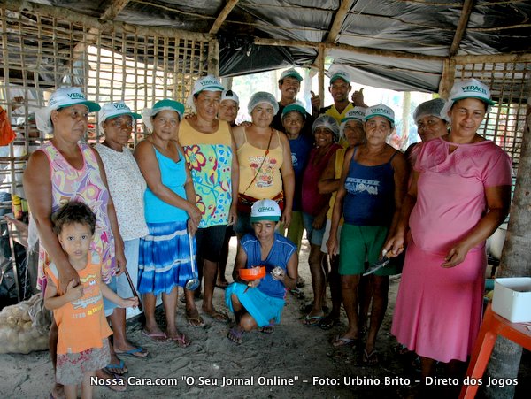 Aqui a equipe da cozinha respons&aacute;vel pela alimenta&ccedil;&atilde;o dos participantes dos jogos