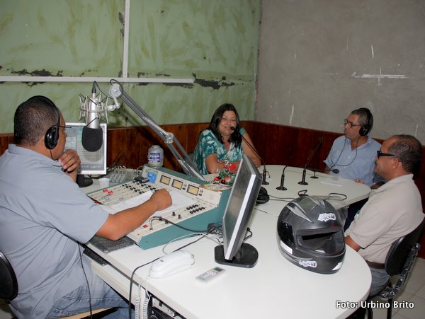 Da esq/direita Jota Bastos, a vereadora Ruthe, Bento Quinto e Evandro Lima durante o programa
