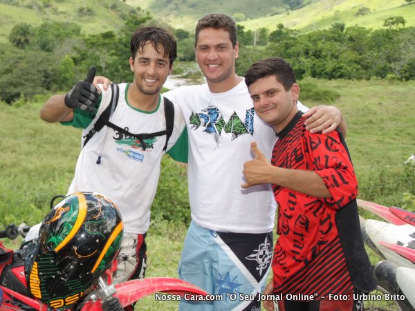 O piloto Marco Guerra (Itabela), Leo da casa da impressoras e um amigo