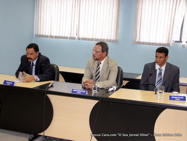 Come&ccedil;ando da direita vereadores Am&oacute;s Bispo Pereira, Normando Torres e Z&eacute; MIranda