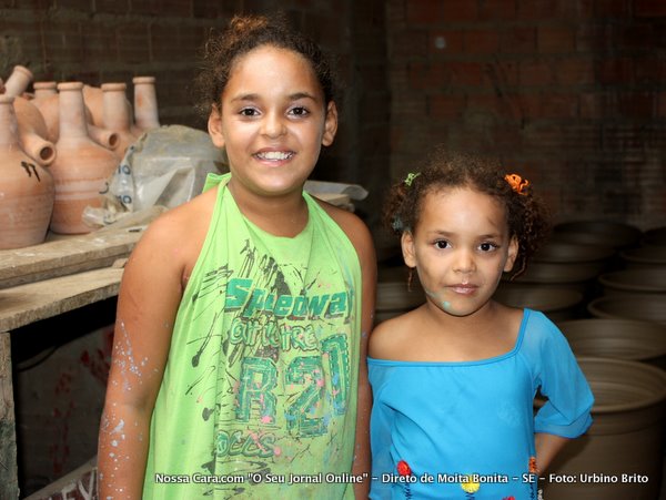 Jenifer e Juliana as duas filhas de almeida e nega