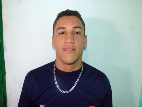  Clayton - Atacante