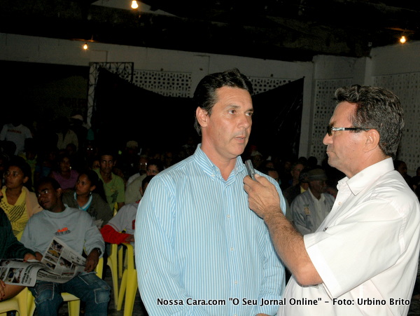 Deldi Ferreira uma das lideran&ccedil;as que est&atilde;o a frente da emancipa&ccedil;&atilde;o fala ao rep&oacute;rter Gil Rocha