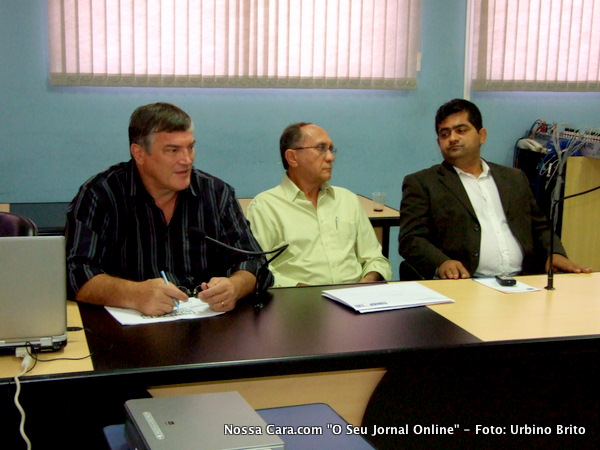 Al&eacute;cio Vian (sec. Finan&ccedil;as), Raimundo (Canaviera) Tesoureito, Valdiran Marques (vereador).