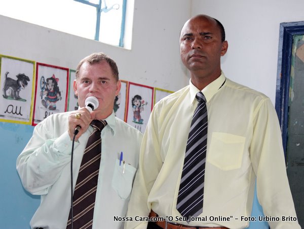 Vereador Galego do Regional enquanto aparteava Ubaldo no seu pronunciamento sobre a sa&uacute;de em Eun&aacute;polis