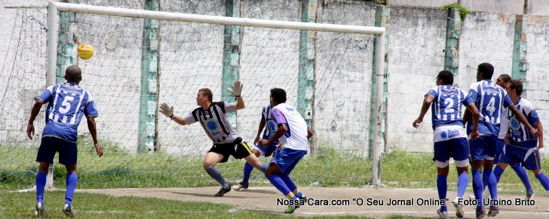 Momento do gol do time do Oriente