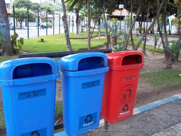 Ponto importante na pra&ccedil;a &eacute; a Coleta Seletiva, que precisa ser implantada em toda a cidade 