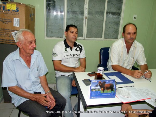 Da esq/direita Seu Z&eacute; Bizouro, Laerce Junior e Guerino Enrique Giuberti, todos criadores de gado de corte 