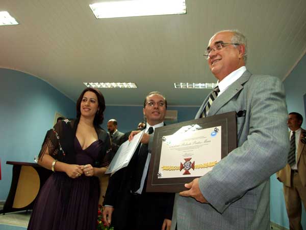 Dr. Roberto Prates, foi o advogado que trabalhou no processo de emancipa&ccedil;&atilde;o de Eun&aacute;polis
