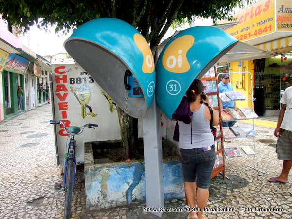Este orelh&atilde;o fica localizado no Cal&ccedil;ad&atilde;o ao lado do Banco do Brasil e s&oacute; o da direita funciona