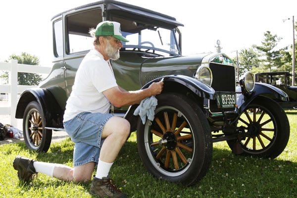 1) Ford T Primeiro carro produzido em s&eacute;rie a partir de 1908, o Ford T marcou a hist&oacute;ria da ind&uacute;stria automobil&iacute;stica no s&eacute;culo XX com mais de 15 milh&otilde;es de unidades produzidas (Foto: AFP)