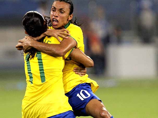 Cristiane e Marta comandaram o show da sele&ccedil;&atilde;o feminina contra a Alemanha em Xangai 