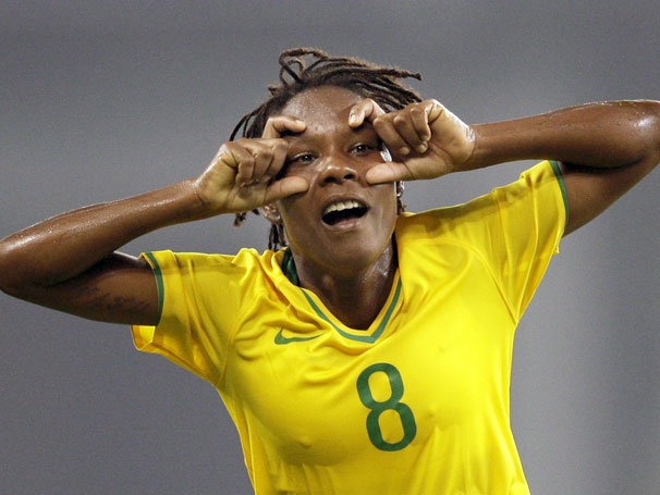 Formiga comemora o gol de empate 
