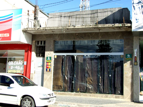 Prédio de uma das lojas Gianne em Eunápolis