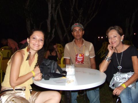 Luciana Oliveira do Nossa Cara, Pablo Pereira colunista e Eluiza colunista