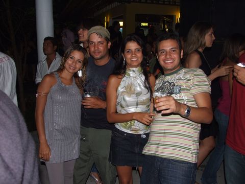 Muita gente bonita