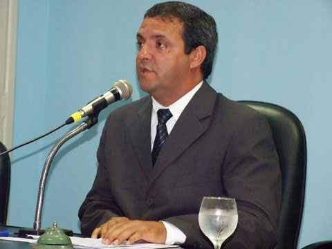 Vereador Vasco Queroz, presidente da C&acirc;mara Municipal de Eun&aacute;polis