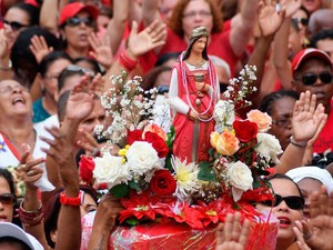 Festa atrai multid�o todos os anos (Foto: Egi Santana/G1)