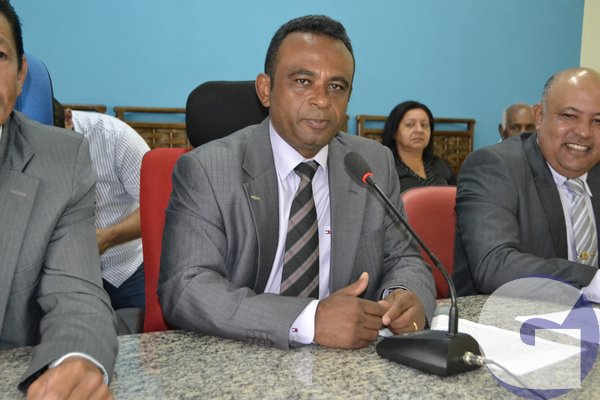 Verador Izaias Rezende � o novo presidente da C�mara Municipal de Guaratinga 