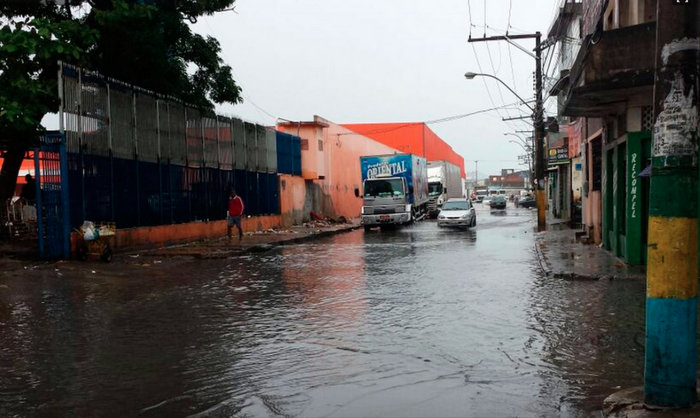   Alagamento no bairro do Uruguai, na Cidade Baixa, em Salvador Simone Cardoso/Arquivo Pessoal 