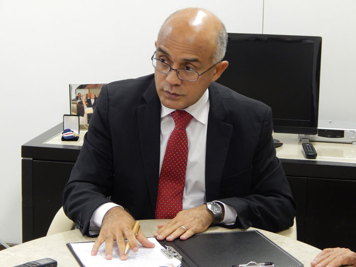 Inaldo da Paix�o Santos Ara�jo, presidente do Tribunal de Contas do Estado da Bahia.