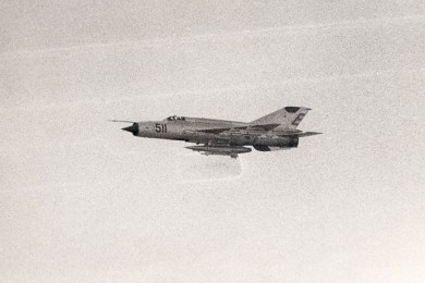 Os ca�as MiG-21 realizaram rasantes supers�nicos sobre Santo Domingo, assustando a popula��o