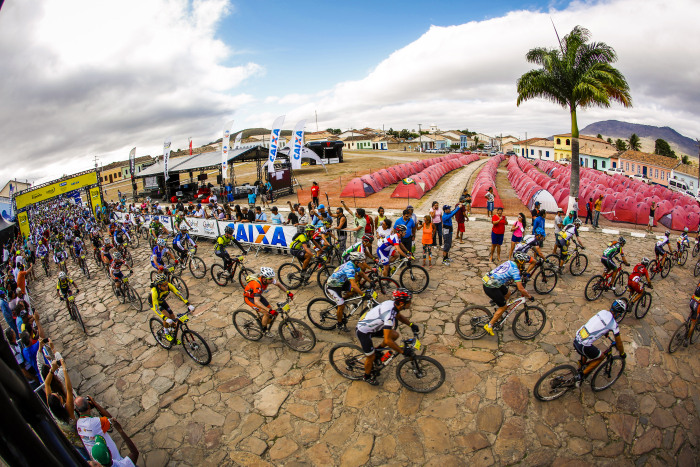 Largada da Brasil Ride em 2014 - Foto: Fabio Piva / Brasil Ride