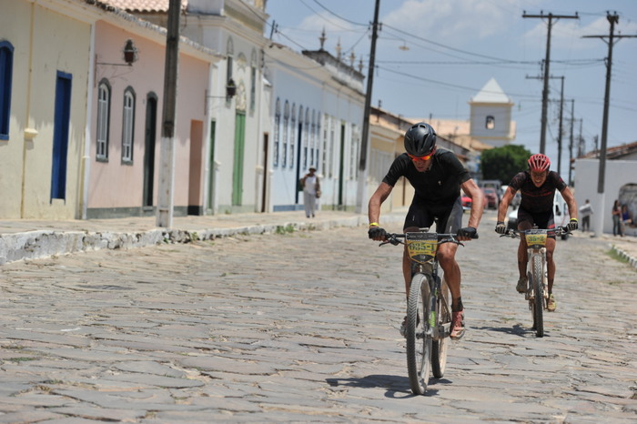 Lu�s Le�o Pinto e Mathias Leisling - Foto: Fabio Piva / Brasil Ride