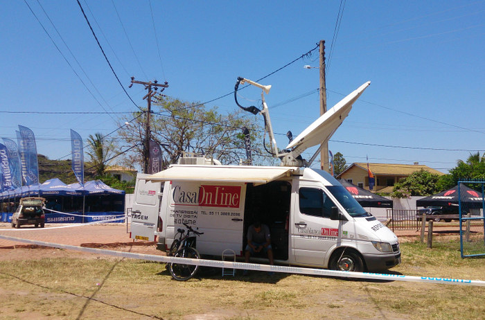 Estrutura para transmiss�o de imagens via sat�lite - Foto: Brasil Ride/Divulga��o