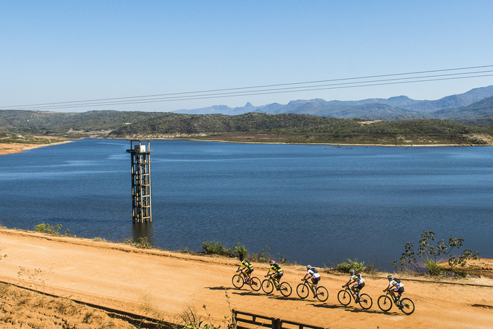 A�ude Brumado, em Rio de Contas - Foto: Ney Evangelista / Brasil Ride