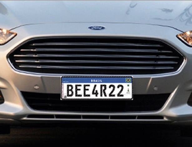 Arte mostra como será a placa do Mercosul que carros usarão no Brasil a partir de 2017