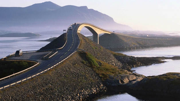 Foto: Atlantic Ocean Road rootless.com.br