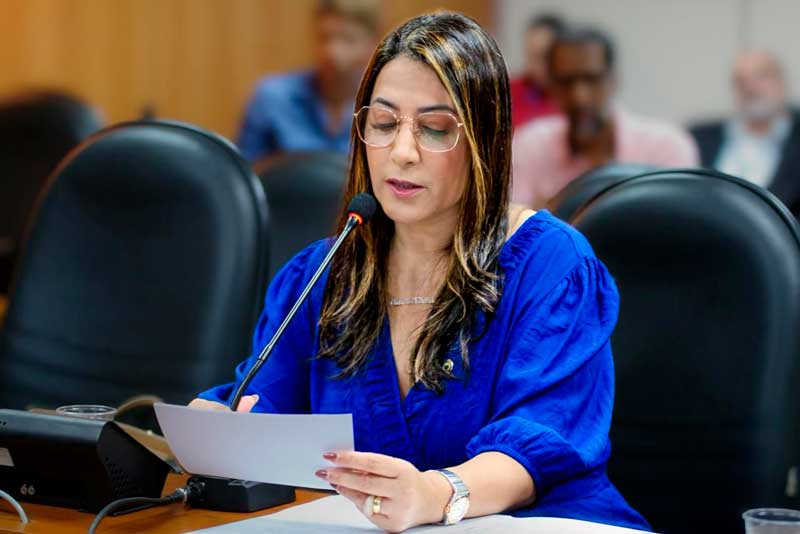 Foto: Ascom / Dep. Claúdia Oliveira